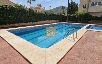 Sunny apartment in the center of Albir